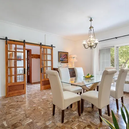 Holiday home Malondra *